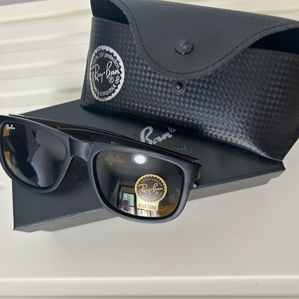 Ray-Ban Iconic Sunglasses